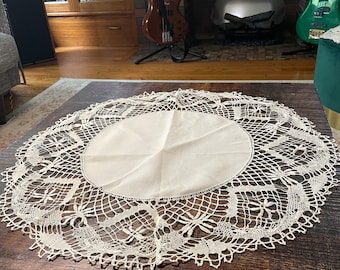 Wunderschönes Vintage-Doily