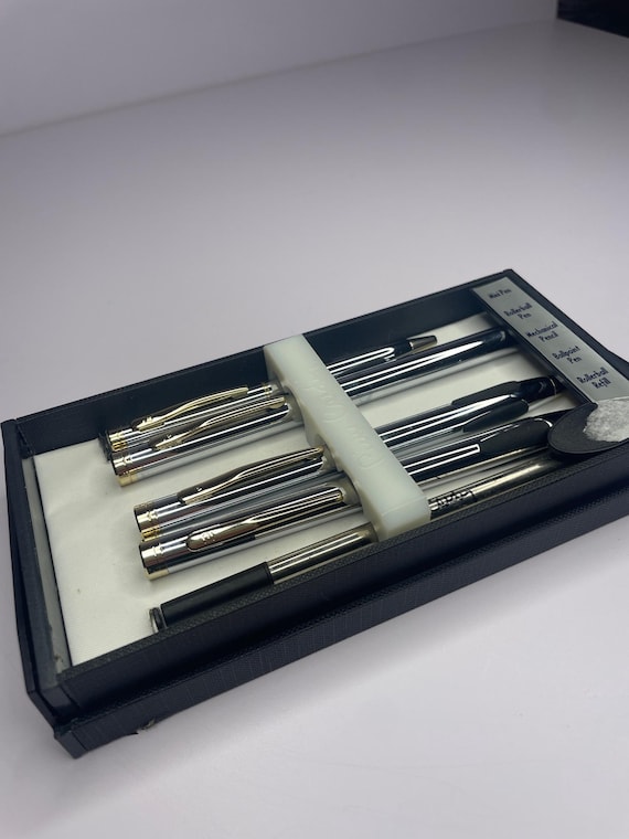 未使用【万年筆セット 10本】Envolee Pierre Cardin Vintage Pierre Cardin Paris/London Pen & Pencil Set w/Case