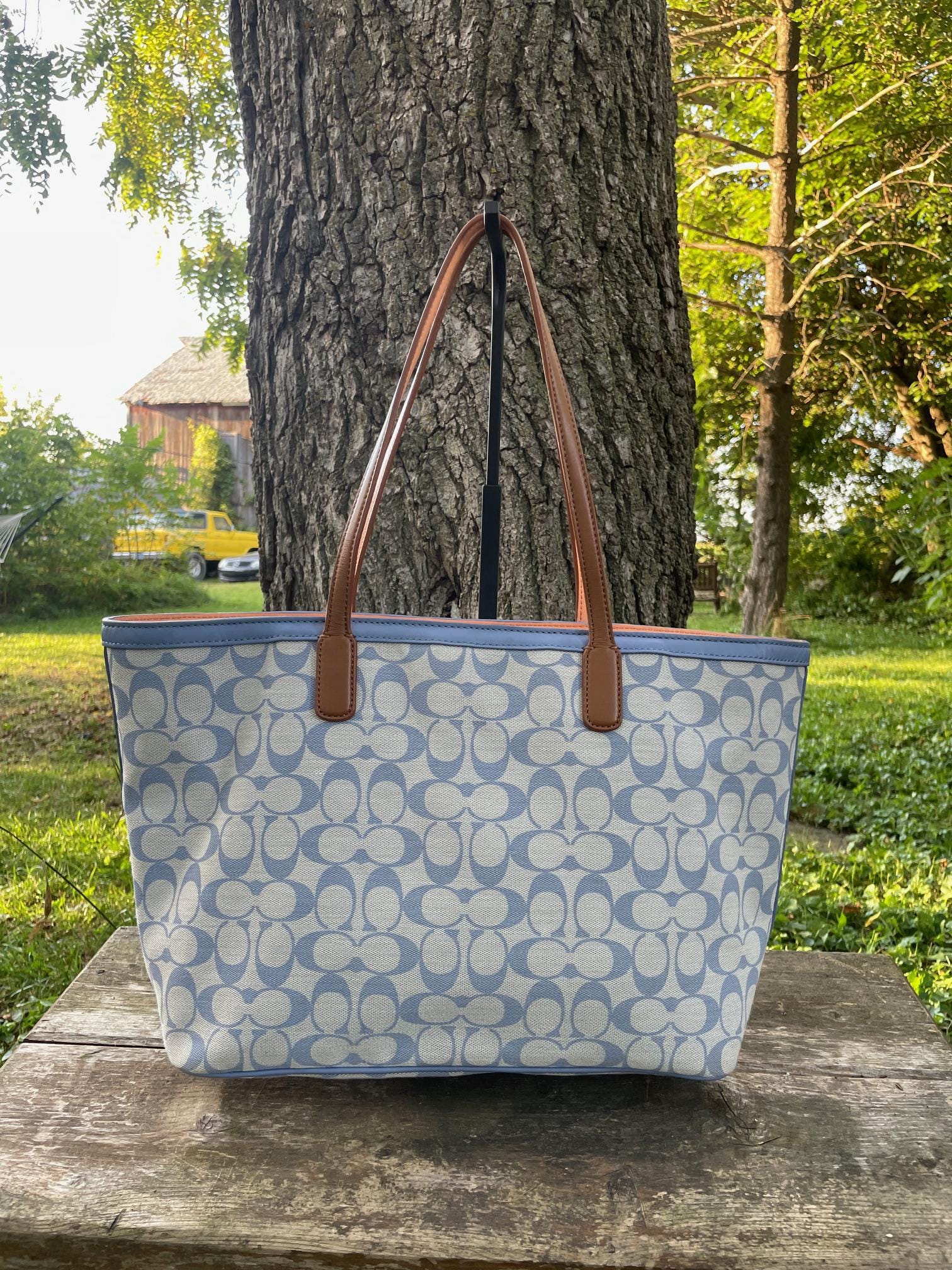 Vintage Coach Legacy Weekend Signature Zip Top Tote Bag in Light