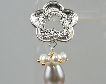 Silver Flowers with Gray Pearls and Pearl Charms Earrings