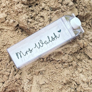 500 ml Retro Gepersonaliseerde Waterfles Melk Waterfles Melkpak Waterfles BPA-vrij Acryl Rifwaterfles