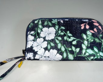 Handmade blue floral wallet purse phone case wristlet wrist strap Story Quilt Patterns