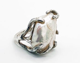 Silver Abstract Large Pearl Ring