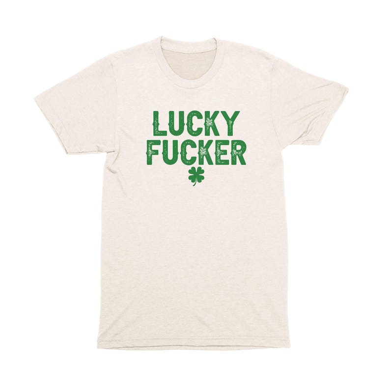Funny St Patricks Day Couples Shirt: Lucky & Offensive Graphic Tee afbeelding 8