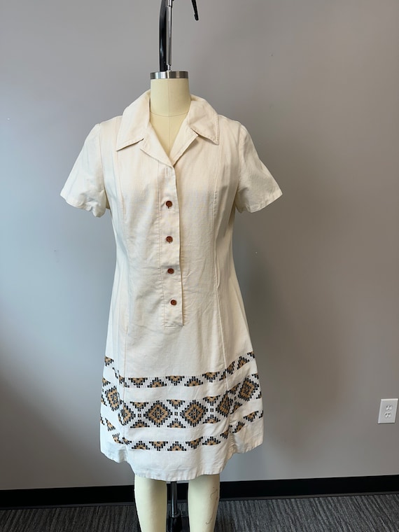 1940s cotton dress with a printed band