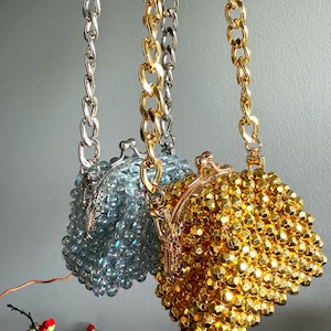 Coin Purse, Small Cute Beaded Purse for Daughter, Gift for Granddaughter, Handmade Gift Bag Beaded with Chain, Coin Purse Clutch Beaded