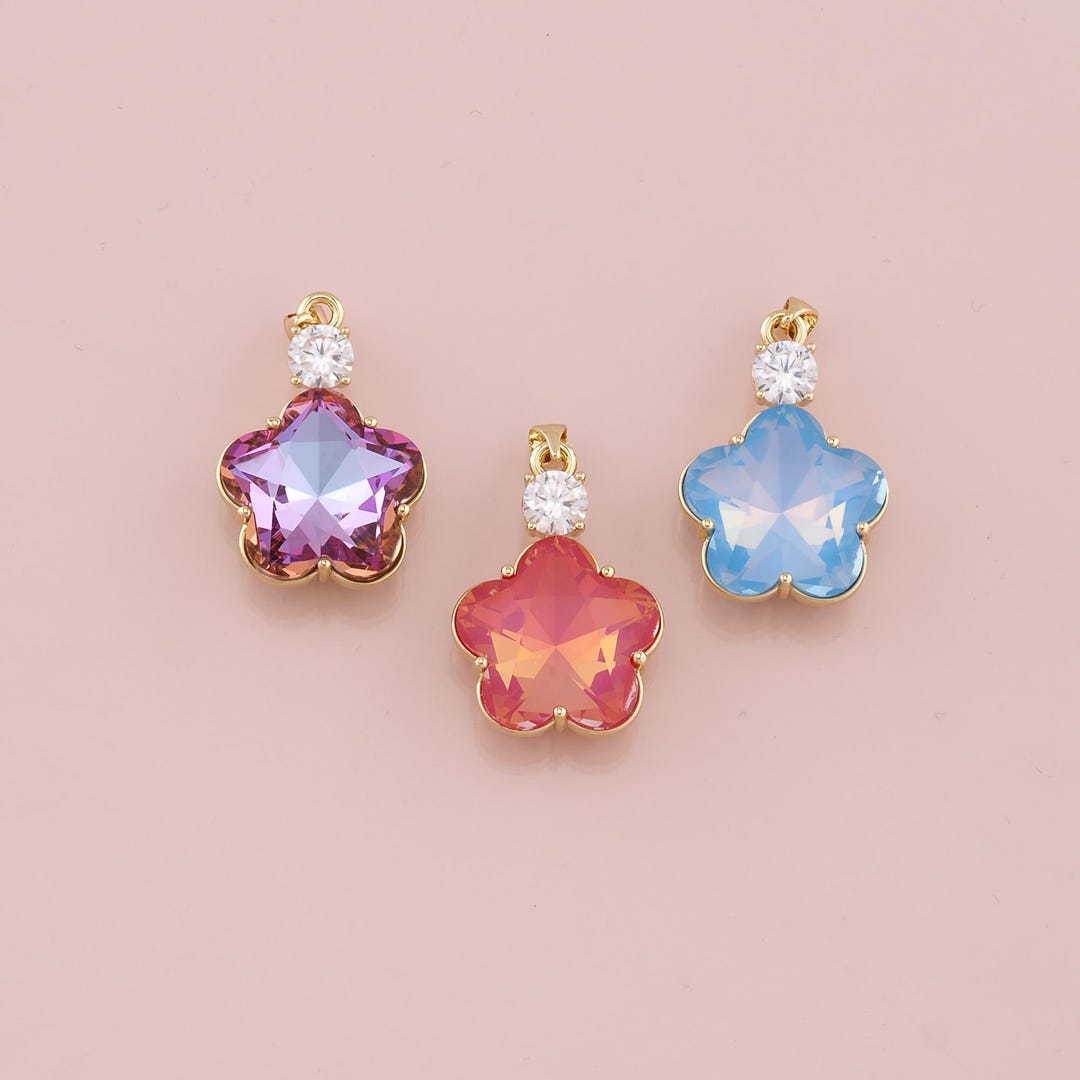 18Kゴールドフィルドスターペンダント、クリスタルスターチャーム