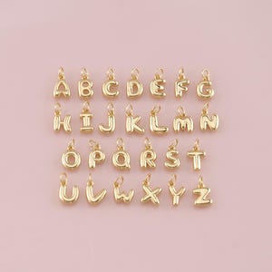 Colgante de letra chapado en oro de 18 quilates, delicado dije de letra para pulsera y collar, ideal para hacer joyas DIY.
