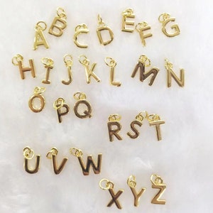 Dijes de letras doradas, colgante de letra rellena de oro de 18 quilates, collar de pulsera con dije inicial para fabricación de joyas DIY