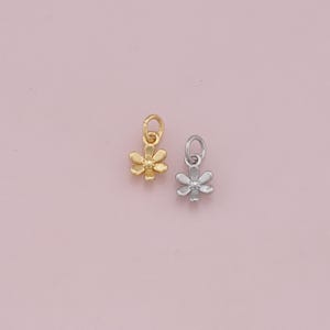 18K Gold Filled Tiny Flower Pendant,Dainty Flower Charm Bracelet Necklace for DIY Jewelry Making Supply