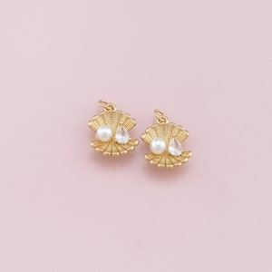 18K Gold Filled Pearl Shell Pendant,Conch Shell Charm Bracelet Necklace for DIY Jewelry Making Supply