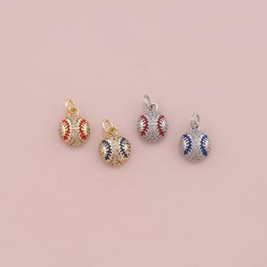 Pingente de beisebol com preenchimento de ouro 18K, pulseira de softball com micro pavê de zircônia cúbica (CZ) para fabricação de joias faça você mesmo
