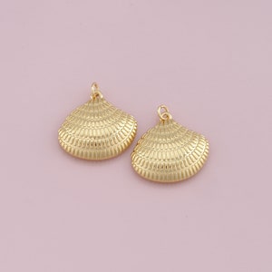 18K Gold Filled Shell Pendant,Conch Shell Charm Bracelet Necklace for DIY Jewelry Making Supply