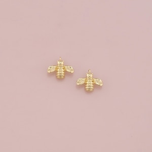 18K Gold Filled Bee Pendant,Dainty Insect Charm Bracelet Necklace for DIY Jewelry Making Supply