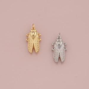 18K Gold Filled Cicada Pendant,Insect Charm Bracelet Necklace for DIY Jewelry Making Supply