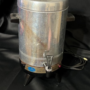 Rare Vintage Dainty Maid 12-32 Cup Automatic  Coffee Brewer Percolator Maker w/Tap 2032A