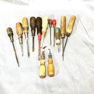 Lot of 13 Antique Screwdrivers Ice Picks Hand Tools Wood Handles USA (#T01A)