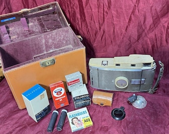 POLAROID 800ランドカメラ 医療用　大型カメラ　1950、60年代 1950s Polaroid 800 Land Camera w/ Original Case. ( Shelf ) | eBay