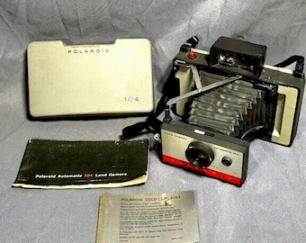 Polaroid EE33 Land Camera Near Mint With Original Box and Manual