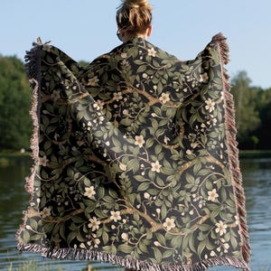 Dark Academia Floral Woven Blanket, Vintage Cottagecore Picnic Throw, Moody Botanical Tapestry Blanket for Cozy Aesthetic Decor