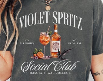 Camiseta del Club Social Violet Spritz, camiseta de fan del Fourth Wing, camiseta de la Escuela de Guerra Basgiath, merchandising de Sorrengail, camiseta de fantasía literaria, camiseta de Dragon Rider