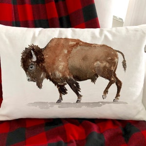 Buffalo Accent Throw Pillow Cover, Rustic Western Pillow Cover, Bison Accent Pillow, Ranch Home Decor, Buffalo Watercolor Accent Pillow Bild 2