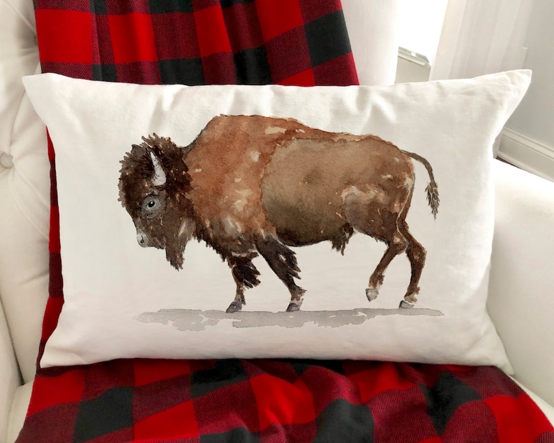 Buffalo Accent Throw Pillow Cover, Rustic Western Pillow Cover, Bison Accent Pillow, Ranch Home Decor, Buffalo Watercolor Accent Pillow Bild 2