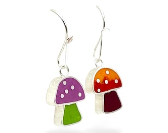 Pendientes hippies reversibles de hongo, plata y resina, joyería retro, pendientes mod de los años 70
