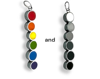 Collar reversible arcoíris y/o negro / Colgante vertical con colores del orgullo / ¡Regalo 2 en 1 de plata y resina!