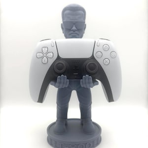 Terminator Controller Stand: 3D Gedrucktes Gaming Decor