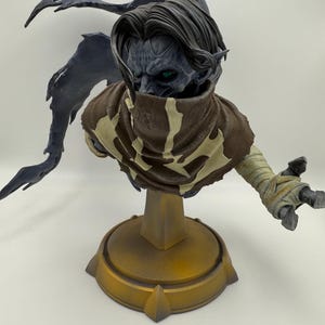 Bust of Raziel 3D Printed  | Legacy of Kain Resin Model | Soul Reaver Vampire Statue | Unpainted Gaming Collectible for Painting & Display