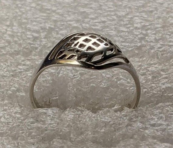 Vintage Soviet 925 Silver Openwork Ring – Geometric L… - Gem