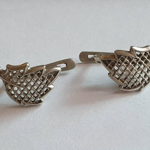 Vintage Soviet 925 Sterling Silver Leaf Leverback Earrings Minimalist Textured USSR Jewelry