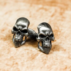 Cracked Forehead Realistic Skull Silver Cufflinks