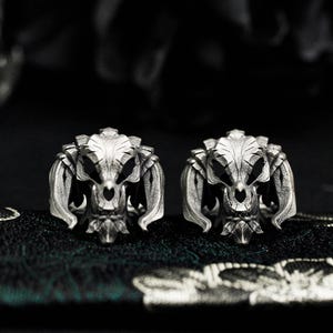 Demonic Ram Skull Manschettenknöpfe - 925 Silber Handmade Gothic Statement Accessoire