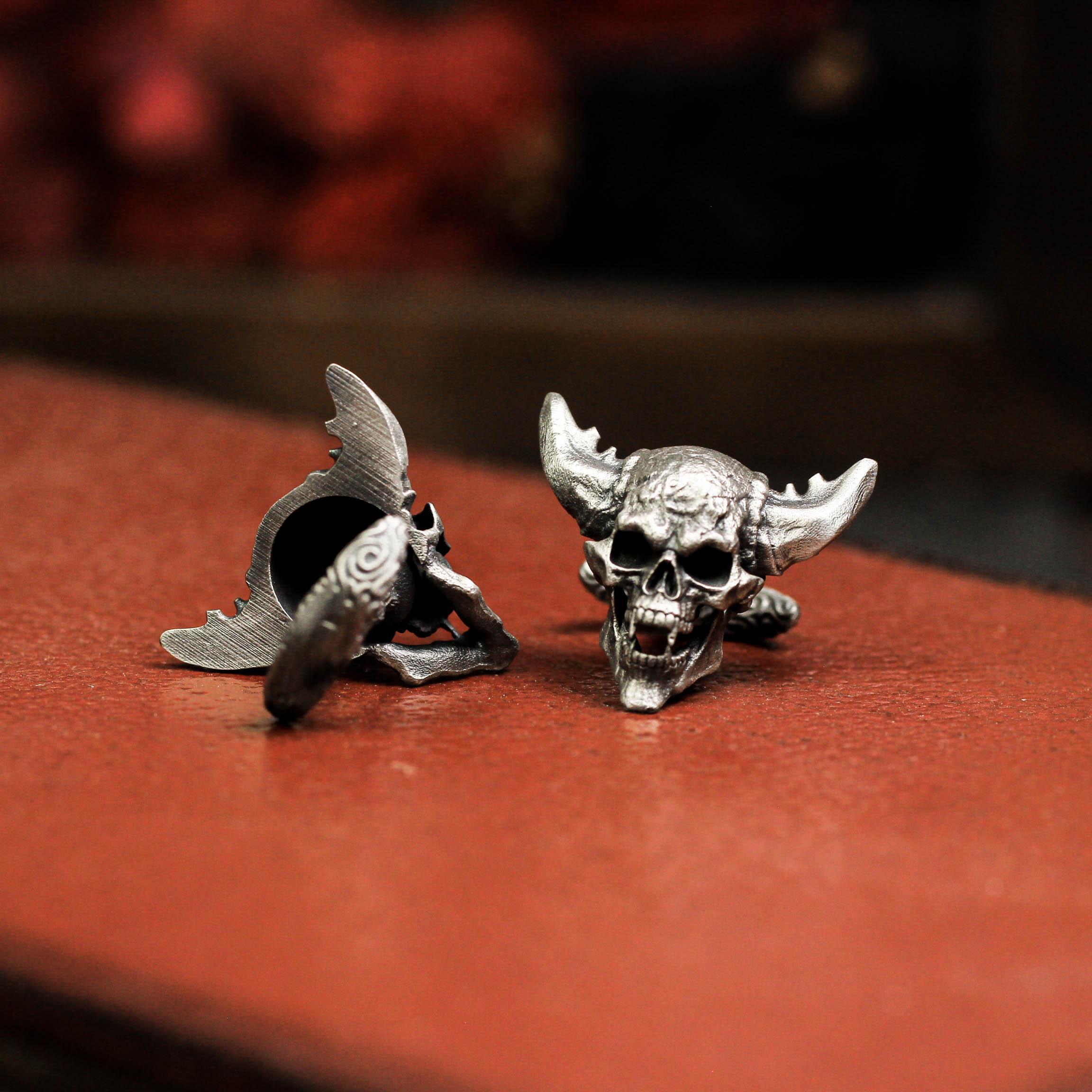 キングベイビー/Crowned Skull Cufflinks/165,000円 キングベイビー/Crowned Skull Cufflinks/165,000円 Skulls Cufflinks