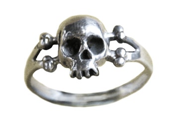 Skull Ring     Sterling Silver Gold Bones Jewelry