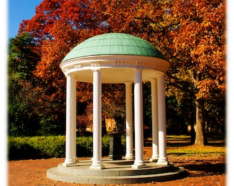 UNC-Chapel Hill Old Well in Autumn, North Carolina Photography - UNC-CH, College Home Decor Fine Art Print of Notitiekaartenset
