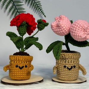 Custom Birth Flower Handmade Crochet Sunflower Plant, Emotional Support Sunflower/Plant, Thank You Gift, Mothers Day Gift,Crochet Desk Decor