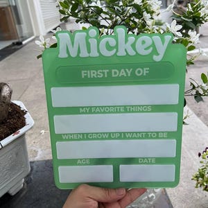 Acrylic First Day of School Sign|Personalized School Sign|Back to School Photo Prop|Custom First & Last Day School Board|Milestone Sign Gift