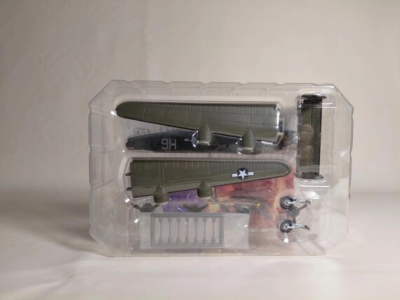 1/144 Cafereo Big Bird Vol.1 B-24J Liberator USAF 