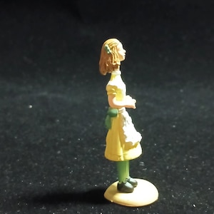 alice in wonderland brown hair yellow dress The 90's "Alice In Wonderland" You Probably Forgot About. #movietok #movies #movieclips #90skids