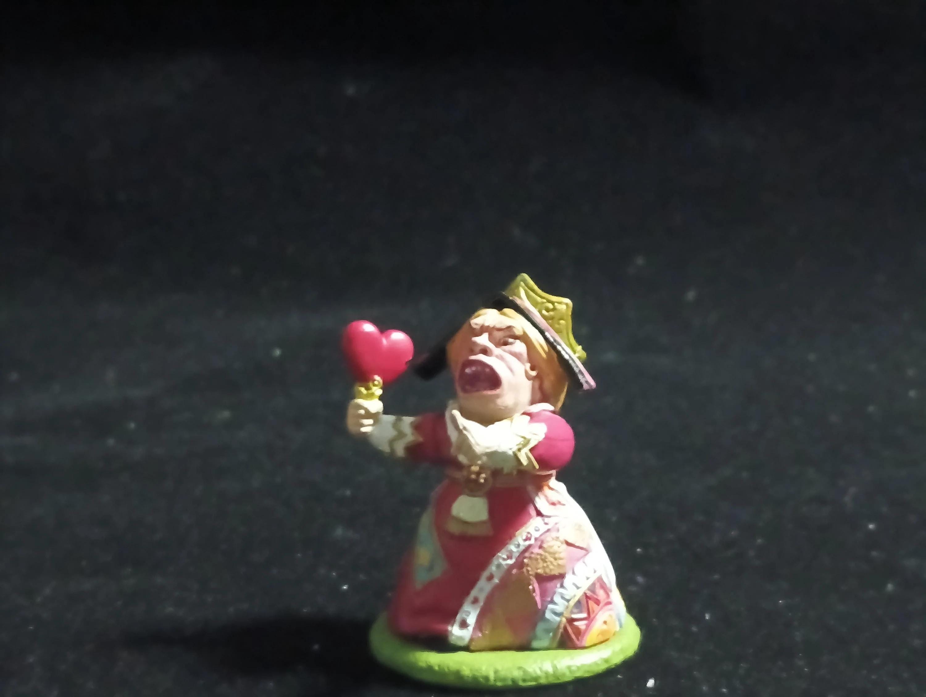 Queen of Hearts Figure - Etsy