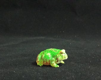 リアルなアルゼンチンツノガエルの置物 - Etsy 日本