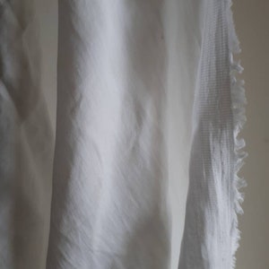 OFF WHITE COTTON fabric image 4