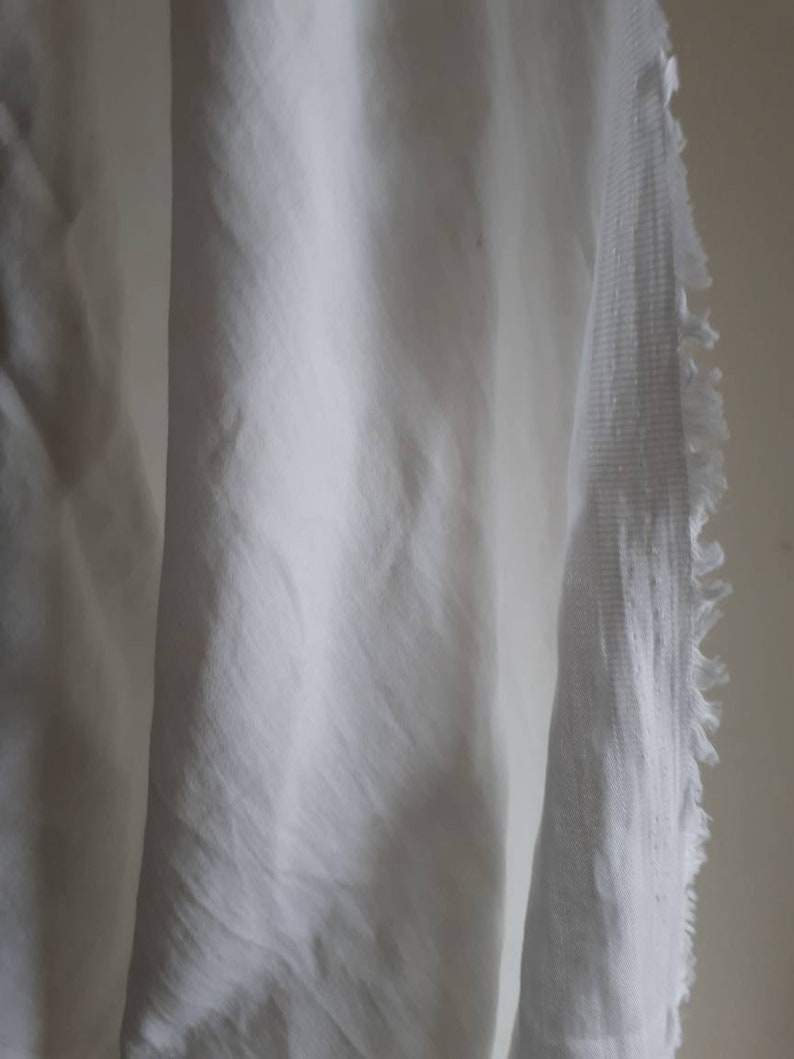 OFF WHITE COTTON fabric image 4