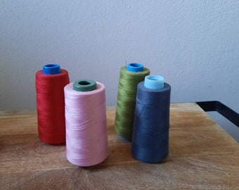 Overlocking threads - Mixed Set of 4