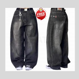 Retro Baggy Jeans,Y2K Denim Pants,Hip Hop Outfit,Wide Street Pants,Harajuku Denim,Gothic Baggy Fit,Cool Retro Look,Unisex Streetwear,Trendy Blue Jeans,Loose Denim Fit,Urban Baggy Jeans,Casual Y2K Style,Embroidered Pants