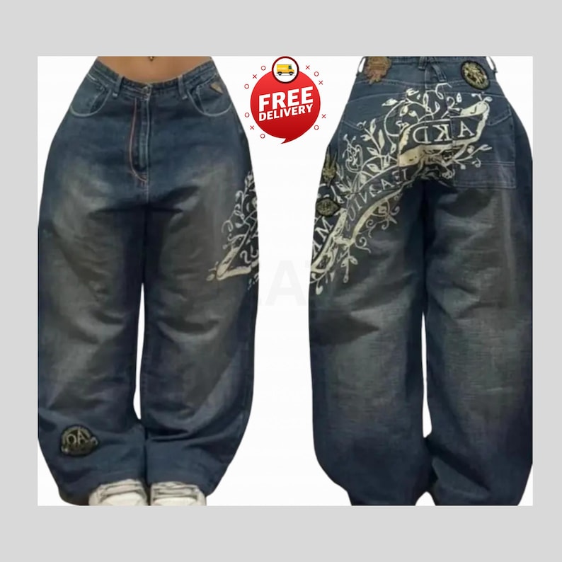 Retro Baggy Jeans,Y2K Denim Pants,Hip Hop Outfit,Wide Street Pants,Harajuku Denim,Gothic Baggy Fit,Cool Retro Look,Unisex Streetwear,Trendy Blue Jeans,Loose Denim Fit,Urban Baggy Jeans,Casual Y2K Style,Embroidered Pants