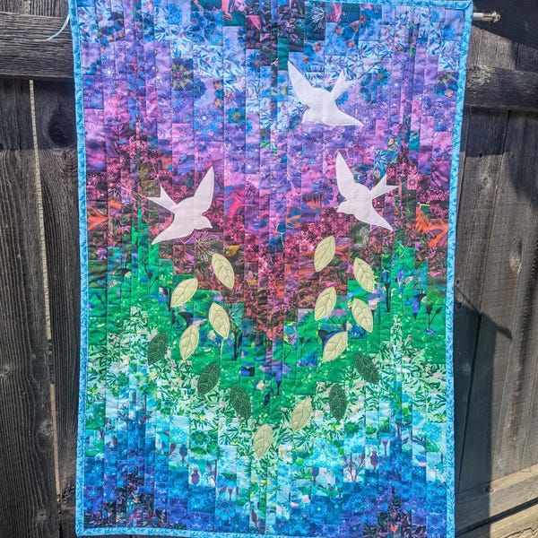 Bargello Quilted Wall Hanging: Appliqued Birds & Leaves, Rainbow Palette